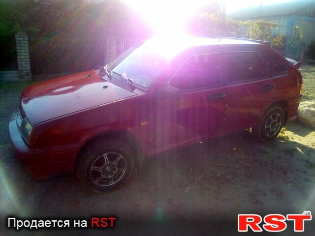 ВАЗ 2109, об'ємом двигуна 1.5 л та пробігом 241 тис. км за 1500 $, фото 1 на Automoto.ua