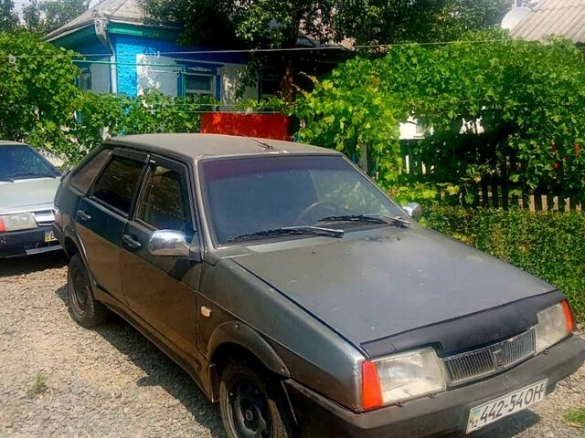 ВАЗ 2109, объемом двигателя 1.3 л и пробегом 235 тыс. км за 700 $, фото 1 на Automoto.ua