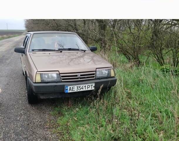 ВАЗ 2109, объемом двигателя 1.5 л и пробегом 210 тыс. км за 2200 $, фото 1 на Automoto.ua
