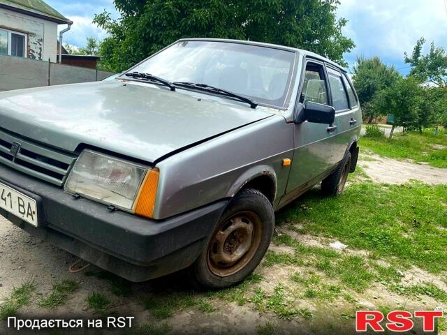 ВАЗ 2109, объемом двигателя 1.5 л и пробегом 47 тыс. км за 900 $, фото 1 на Automoto.ua