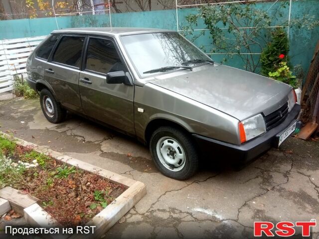 ВАЗ 2109, об'ємом двигуна 1.5 л та пробігом 200 тис. км за 1000 $, фото 1 на Automoto.ua