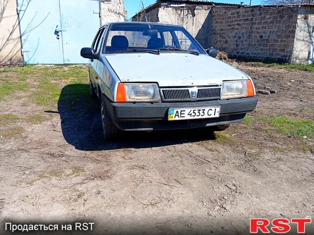 ВАЗ 2109, объемом двигателя 1.5 л и пробегом 200 тыс. км за 800 $, фото 1 на Automoto.ua