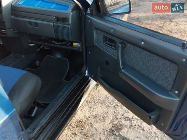 ВАЗ 2109, объемом двигателя 1.5 л и пробегом 143 тыс. км за 2000 $, фото 1 на Automoto.ua