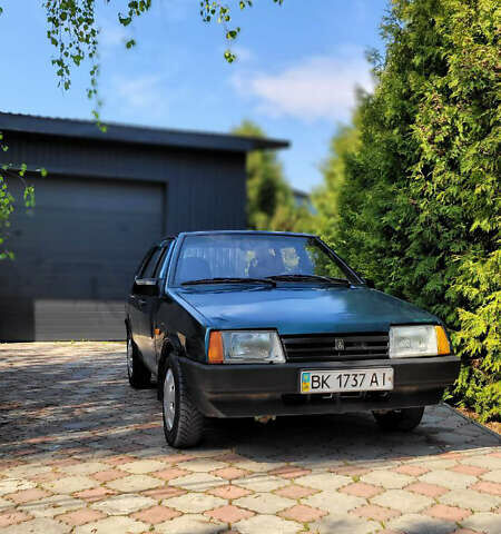 ВАЗ 2109, об'ємом двигуна 1.5 л та пробігом 221 тис. км за 880 $, фото 1 на Automoto.ua