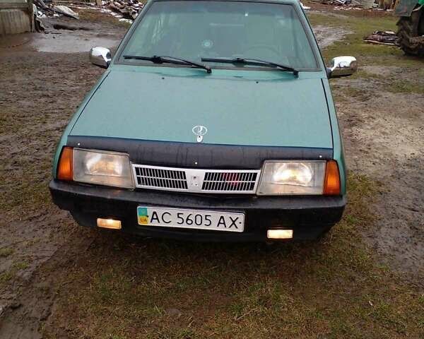 ВАЗ 2109, объемом двигателя 1.5 л и пробегом 200 тыс. км за 1600 $, фото 1 на Automoto.ua