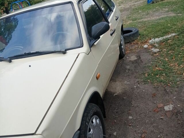 Серый ВАЗ 2109, объемом двигателя 0 л и пробегом 395 тыс. км за 833 $, фото 1 на Automoto.ua