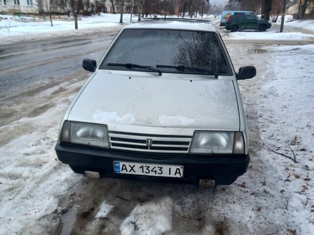 Серый ВАЗ 2109, объемом двигателя 0 л и пробегом 270 тыс. км за 1000 $, фото 1 на Automoto.ua