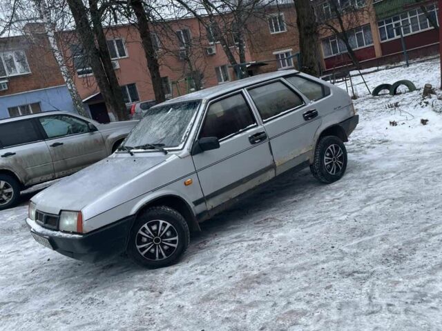 Серый ВАЗ 2109, объемом двигателя 1 л и пробегом 1 тыс. км за 589 $, фото 1 на Automoto.ua