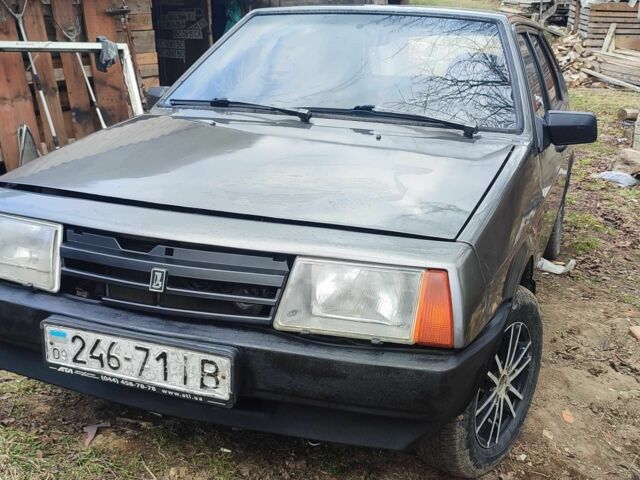 Серый ВАЗ 2109, объемом двигателя 0 л и пробегом 52 тыс. км за 550 $, фото 1 на Automoto.ua