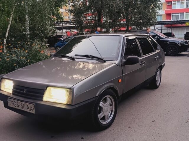 Серый ВАЗ 2109, объемом двигателя 1.3 л и пробегом 75 тыс. км за 1150 $, фото 1 на Automoto.ua