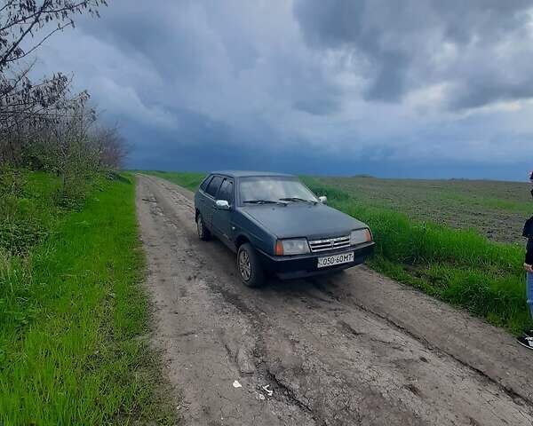 Сірий ВАЗ 2109, об'ємом двигуна 1.5 л та пробігом 75 тис. км за 1000 $, фото 1 на Automoto.ua
