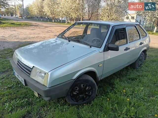Серый ВАЗ 2109, объемом двигателя 1.3 л и пробегом 200 тыс. км за 1399 $, фото 1 на Automoto.ua