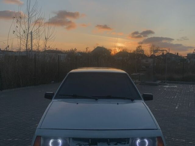 Серый ВАЗ 2109, объемом двигателя 1.3 л и пробегом 231 тыс. км за 1200 $, фото 1 на Automoto.ua