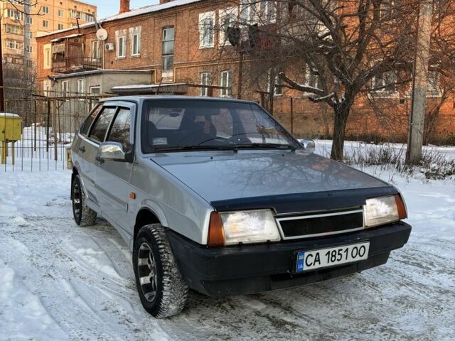 Сірий ВАЗ 2109, об'ємом двигуна 1.5 л та пробігом 217 тис. км за 1000 $, фото 1 на Automoto.ua