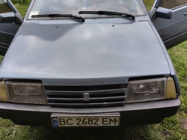 Сірий ВАЗ 2109, об'ємом двигуна 1.5 л та пробігом 100 тис. км за 1000 $, фото 1 на Automoto.ua