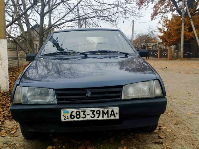 Сірий ВАЗ 2109, об'ємом двигуна 1.5 л та пробігом 0 тис. км за 1000 $, фото 1 на Automoto.ua