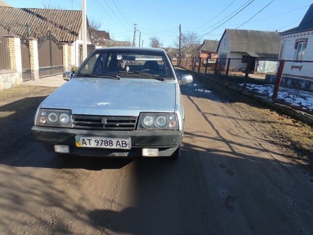 Серый ВАЗ 2109, объемом двигателя 1.5 л и пробегом 231 тыс. км за 699 $, фото 1 на Automoto.ua