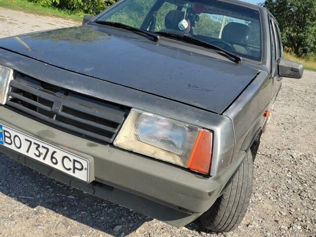 Сірий ВАЗ 2109, об'ємом двигуна 1.5 л та пробігом 30 тис. км за 1399 $, фото 1 на Automoto.ua
