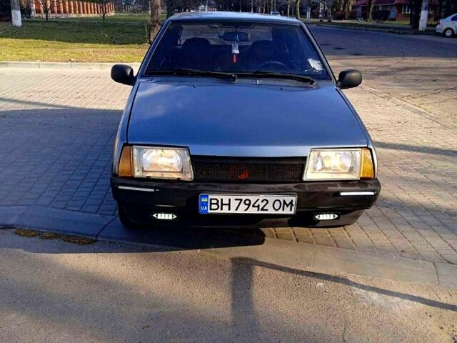 Серый ВАЗ 2109, объемом двигателя 1.5 л и пробегом 250 тыс. км за 900 $, фото 1 на Automoto.ua