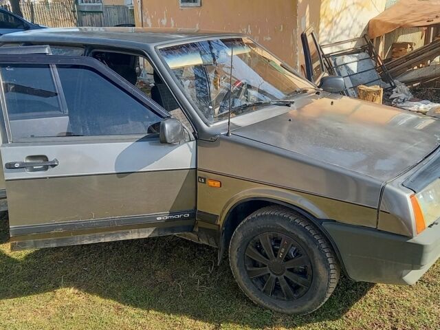 Сірий ВАЗ 2109, об'ємом двигуна 1.3 л та пробігом 118 тис. км за 1000 $, фото 1 на Automoto.ua