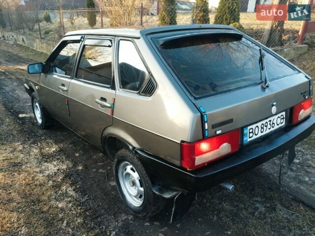 Серый ВАЗ 2109, объемом двигателя 1.5 л и пробегом 150 тыс. км за 999 $, фото 1 на Automoto.ua