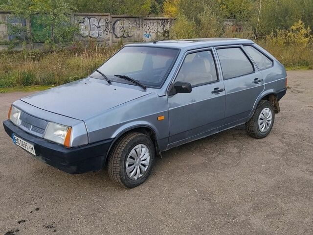 Серый ВАЗ 2109, объемом двигателя 1.5 л и пробегом 200 тыс. км за 700 $, фото 1 на Automoto.ua