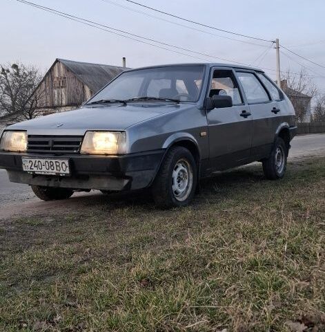 Серый ВАЗ 2109, объемом двигателя 1.3 л и пробегом 222 тыс. км за 800 $, фото 1 на Automoto.ua