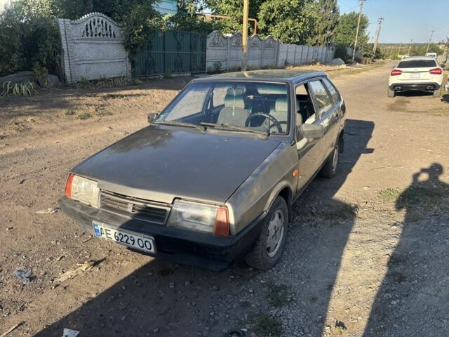 Серый ВАЗ 2109, объемом двигателя 1.5 л и пробегом 200 тыс. км за 558 $, фото 1 на Automoto.ua
