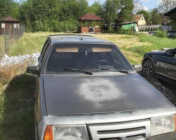 Серый ВАЗ 2109, объемом двигателя 1.6 л и пробегом 220 тыс. км за 1500 $, фото 1 на Automoto.ua
