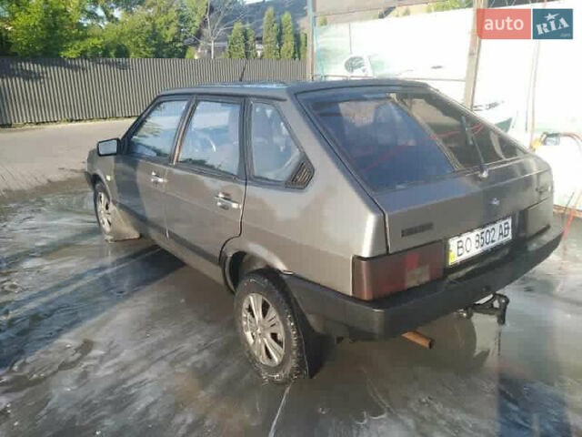 Серый ВАЗ 2109, объемом двигателя 1.3 л и пробегом 999 тыс. км за 900 $, фото 1 на Automoto.ua