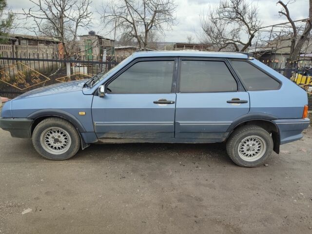 Сірий ВАЗ 2109, об'ємом двигуна 1.5 л та пробігом 3 тис. км за 2000 $, фото 1 на Automoto.ua