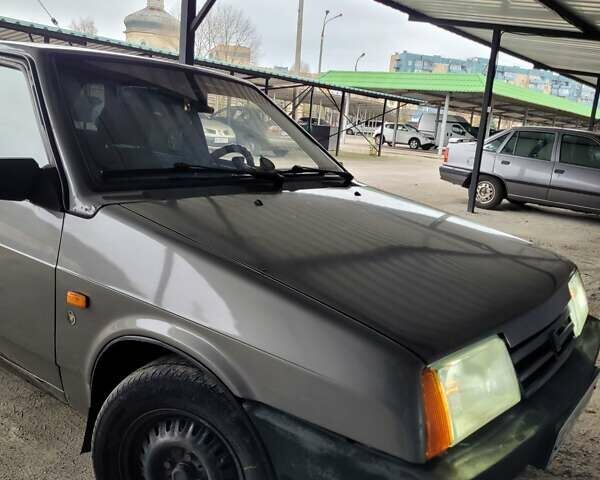 Сірий ВАЗ 2109, об'ємом двигуна 1.5 л та пробігом 999 тис. км за 1499 $, фото 1 на Automoto.ua
