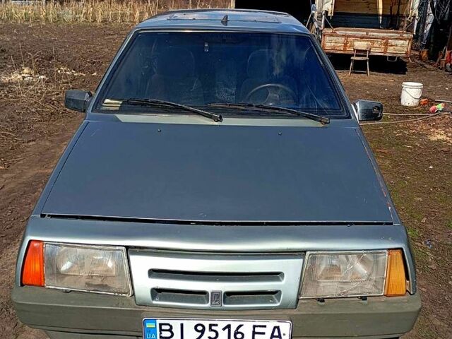 Серый ВАЗ 2109, объемом двигателя 1.1 л и пробегом 311 тыс. км за 700 $, фото 1 на Automoto.ua