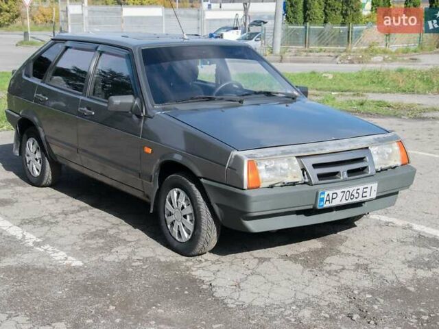 ВАЗ 2109 1991 в Тернополе на Automoto.ua Серый ВАЗ 2109, объемом двигателя 1.1 л и пробегом 146 тыс. км за 1700 $, фото 1 на Automoto.ua