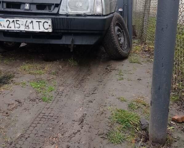 Серый ВАЗ 2109, объемом двигателя 1.1 л и пробегом 134 тыс. км за 236 $, фото 1 на Automoto.ua