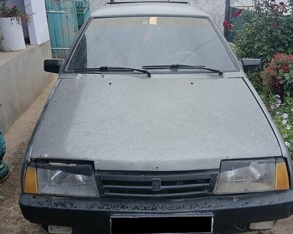 Серый ВАЗ 2109, объемом двигателя 1.3 л и пробегом 85 тыс. км за 900 $, фото 1 на Automoto.ua