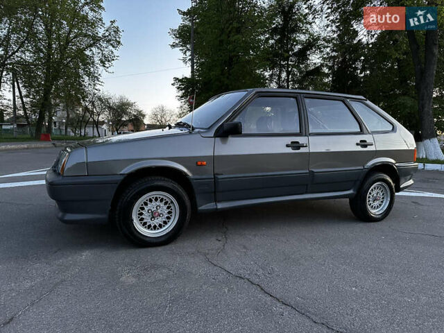Сірий ВАЗ 2109, об'ємом двигуна 1.1 л та пробігом 128 тис. км за 2800 $, фото 1 на Automoto.ua