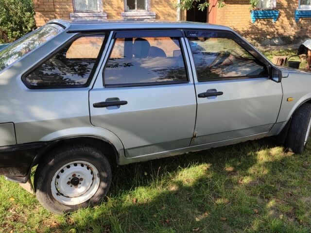 Серый ВАЗ 2109, объемом двигателя 0 л и пробегом 210 тыс. км за 700 $, фото 1 на Automoto.ua