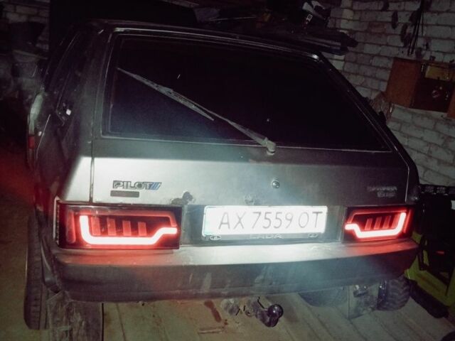 Серый ВАЗ 2109, объемом двигателя 1.5 л и пробегом 200 тыс. км за 1000 $, фото 1 на Automoto.ua