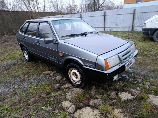 Серый ВАЗ 2109, объемом двигателя 1.3 л и пробегом 150 тыс. км за 500 $, фото 1 на Automoto.ua