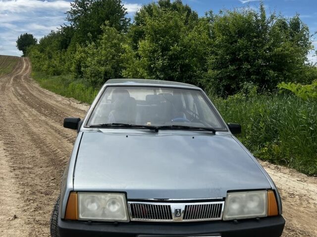 Сірий ВАЗ 2109, об'ємом двигуна 1.5 л та пробігом 246 тис. км за 673 $, фото 1 на Automoto.ua