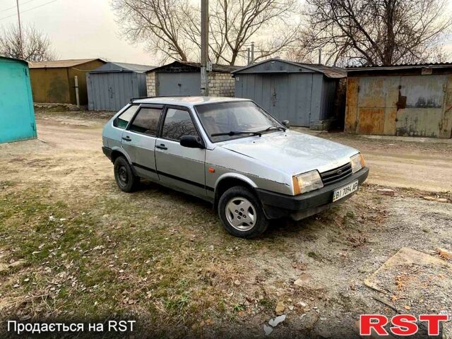 Сірий ВАЗ 2109, об'ємом двигуна 1.5 л та пробігом 300 тис. км за 799 $, фото 1 на Automoto.ua
