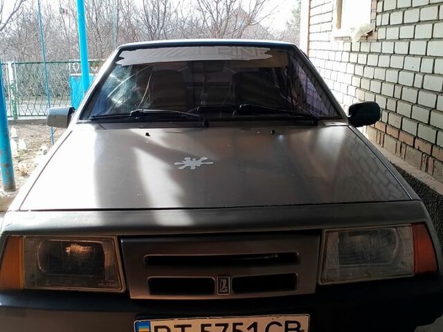 Серый ВАЗ 2109, объемом двигателя 1.3 л и пробегом 0 тыс. км за 800 $, фото 1 на Automoto.ua