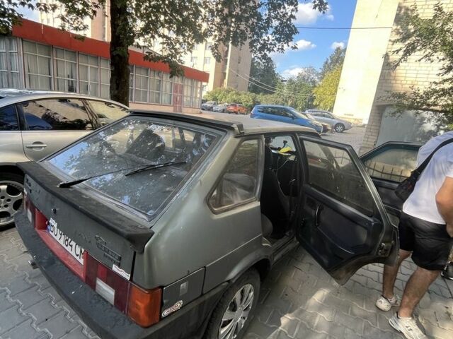 Серый ВАЗ 2109, объемом двигателя 1.1 л и пробегом 271 тыс. км за 572 $, фото 1 на Automoto.ua