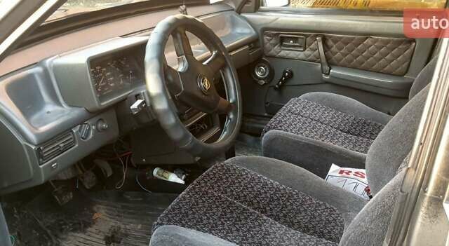 Сірий ВАЗ 2109, об'ємом двигуна 1.5 л та пробігом 303 тис. км за 1100 $, фото 1 на Automoto.ua