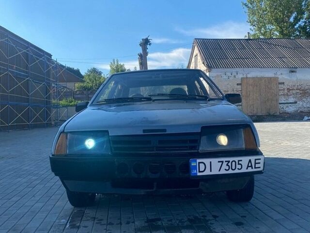 Серый ВАЗ 2109, объемом двигателя 1.6 л и пробегом 55 тыс. км за 1000 $, фото 1 на Automoto.ua
