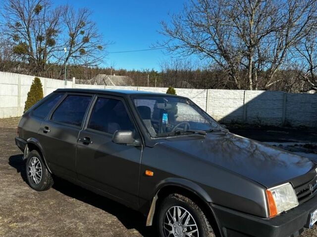 Серый ВАЗ 2109, объемом двигателя 1.5 л и пробегом 108 тыс. км за 1500 $, фото 1 на Automoto.ua