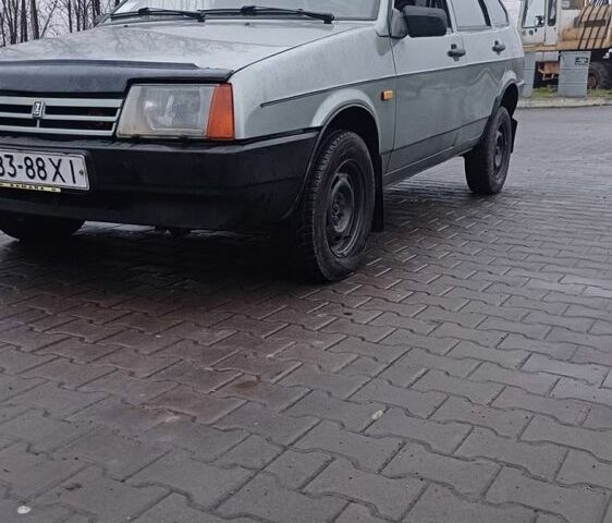 Серый ВАЗ 2109, объемом двигателя 0 л и пробегом 40 тыс. км за 1000 $, фото 1 на Automoto.ua