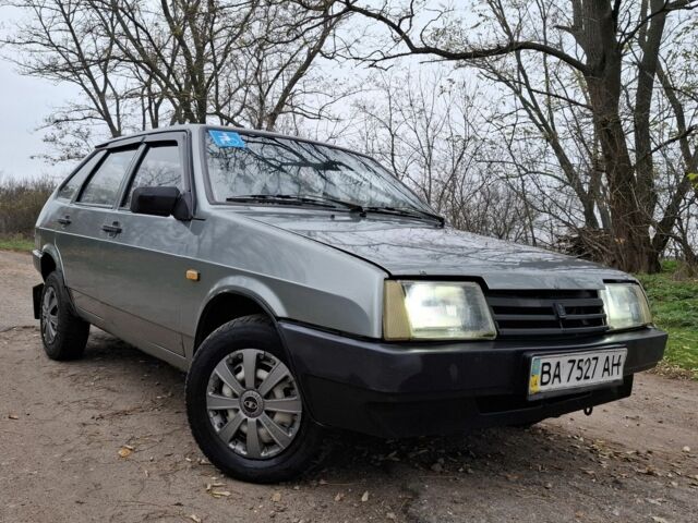 Серый ВАЗ 2109, объемом двигателя 1.5 л и пробегом 76 тыс. км за 1408 $, фото 1 на Automoto.ua