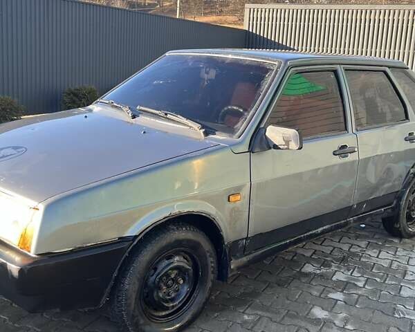 Серый ВАЗ 2109, объемом двигателя 1.29 л и пробегом 150 тыс. км за 550 $, фото 1 на Automoto.ua